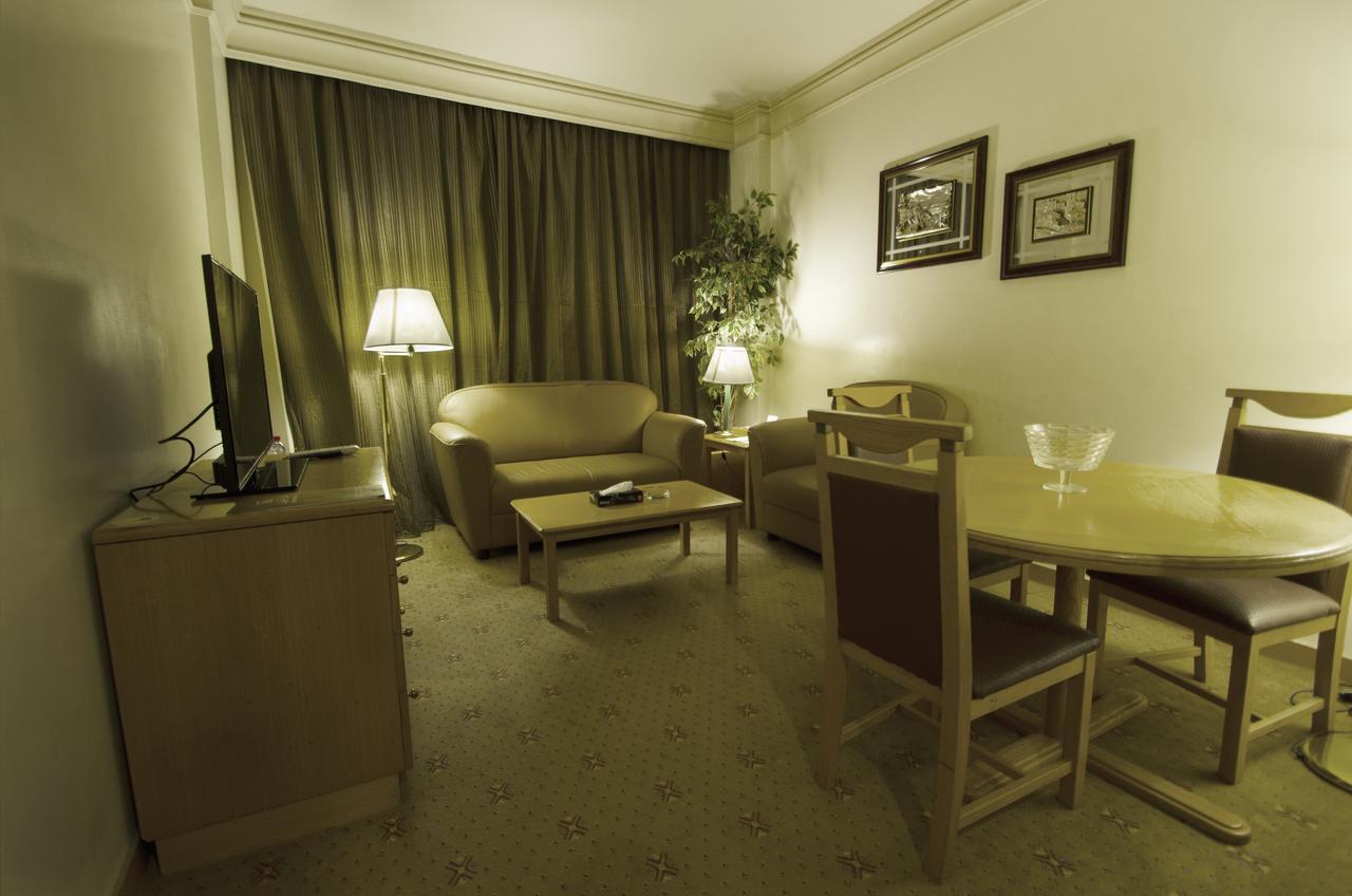 אל אחסא Hofuf Hotel מראה חיצוני תמונה