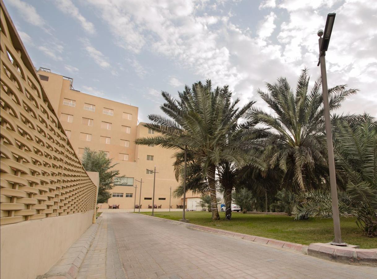 אל אחסא Hofuf Hotel מראה חיצוני תמונה