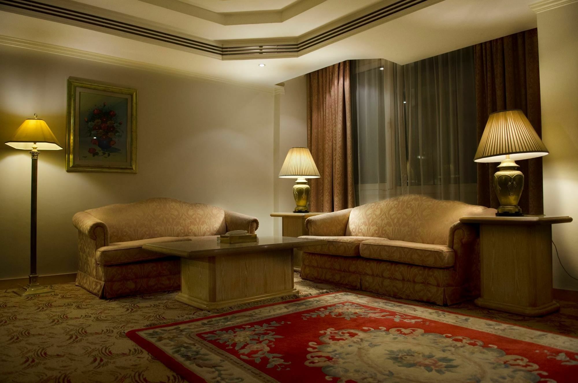 אל אחסא Hofuf Hotel מראה חיצוני תמונה